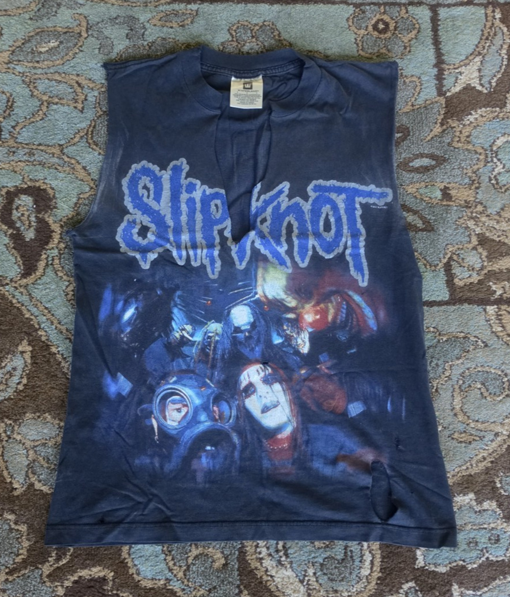VTG 2001 Slipknot Cut Off Shirt SMALL: Thrashed Metal Y2K Nu-Metal Hardcore